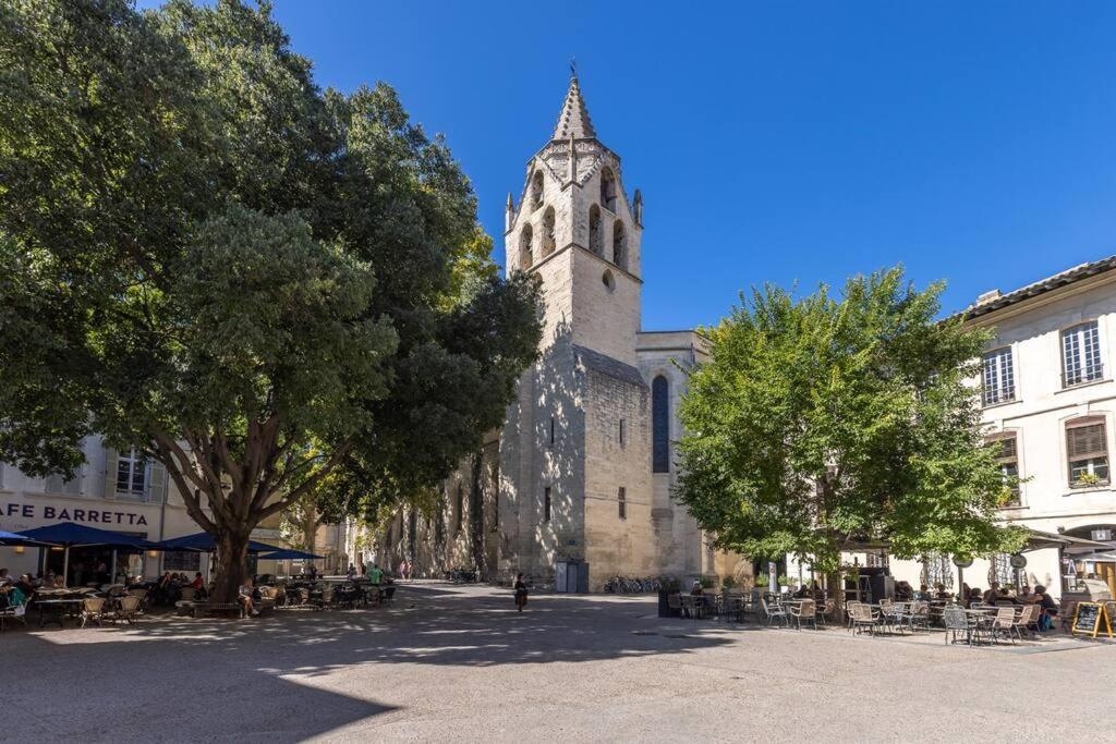 Cocon Douillet Avec Vue - Intramuros Avignon Exterior foto
